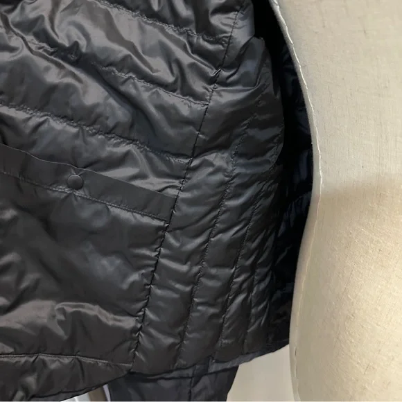 Black Button-Up Jacket fits ( M/S) - Picture 7 of 12